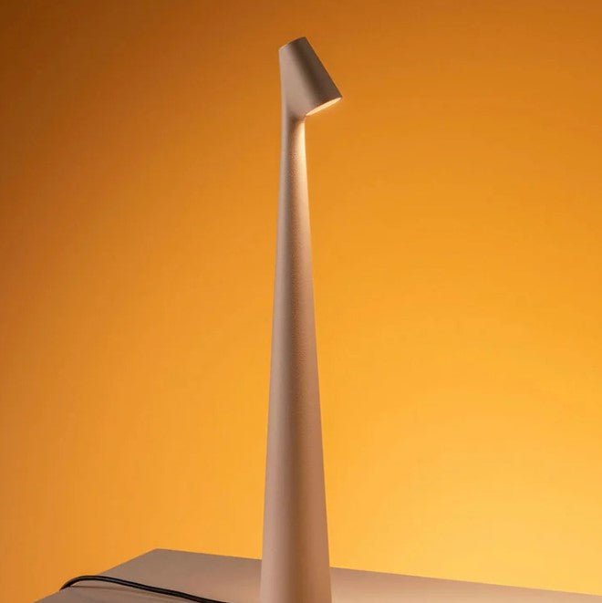 Tragbare Lamppost Form Tischlampe | LED