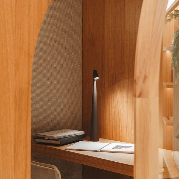 Tragbare Lamppost Form Tischlampe | LED