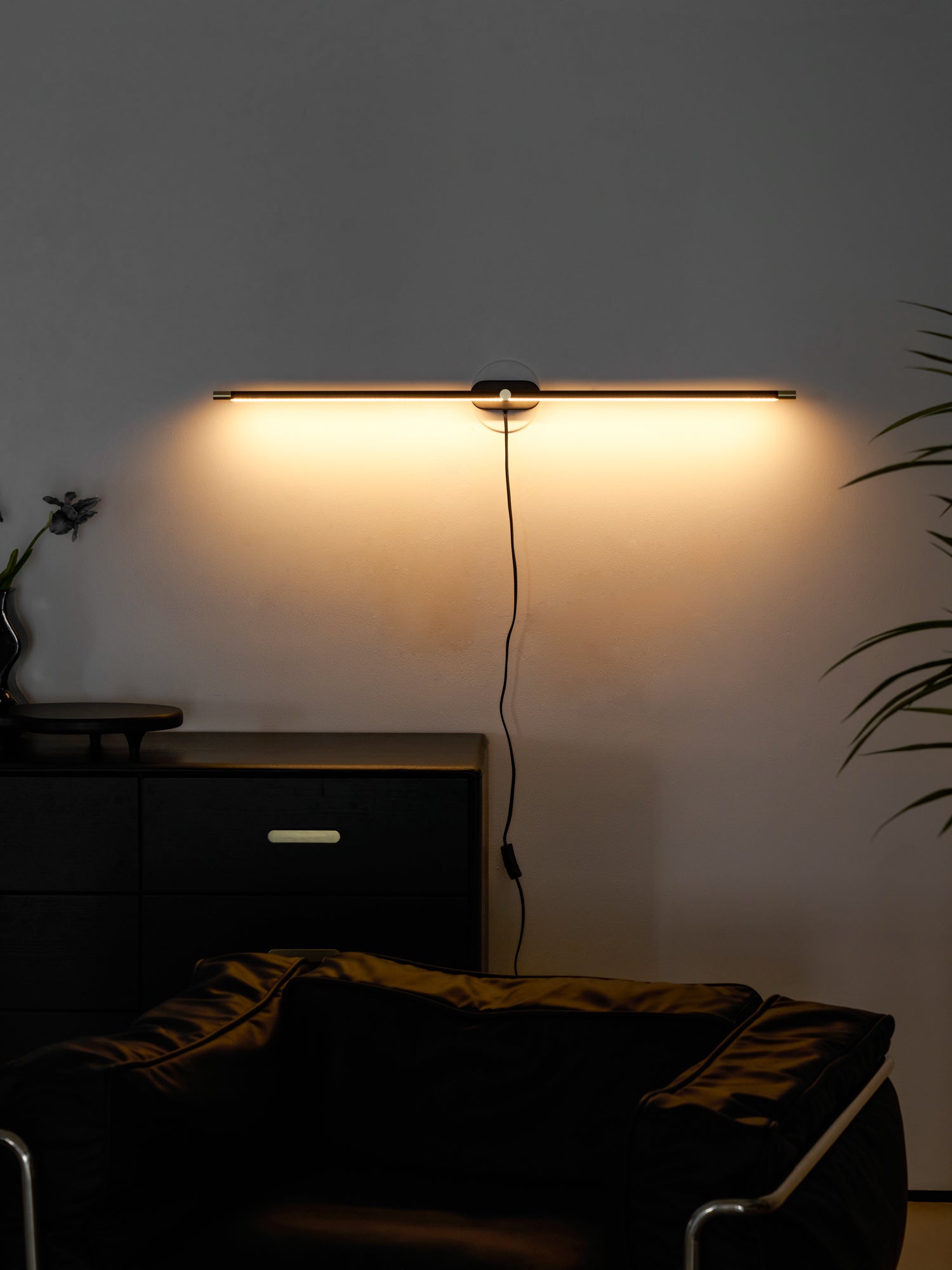 Schlanke lineare Wandleuchte