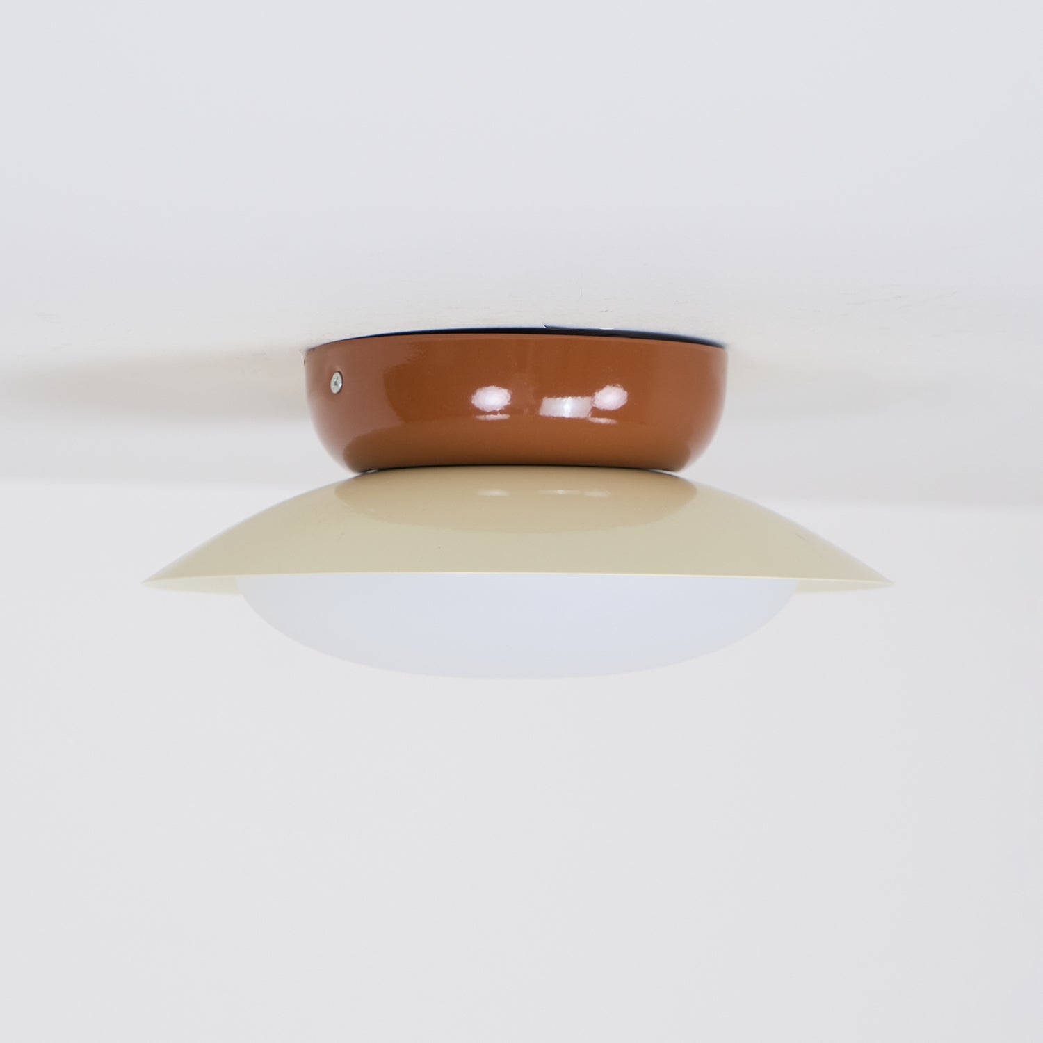 Kuppelförmige LED-Deckenleuchte