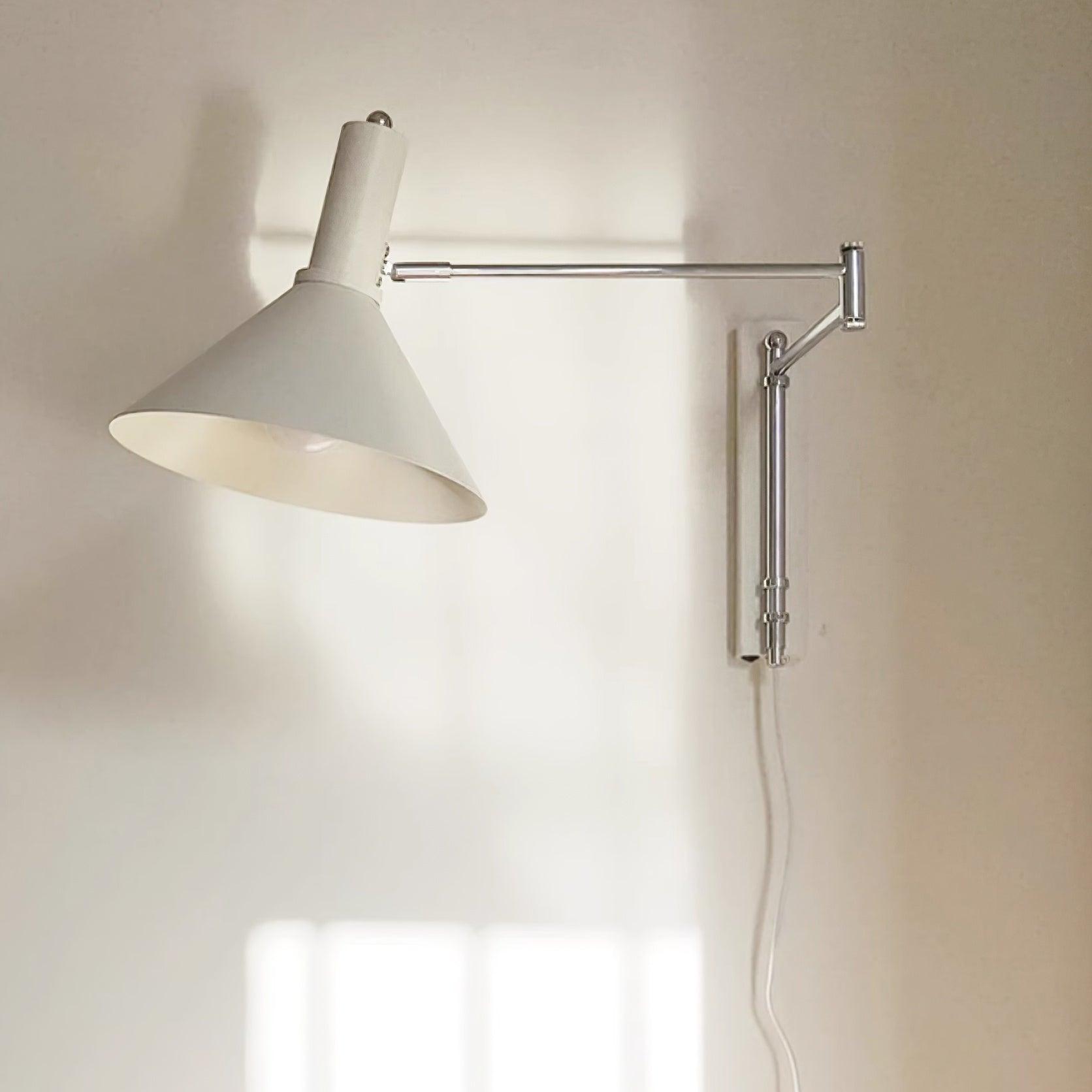Verstellbare Schwenk-Wandlampe