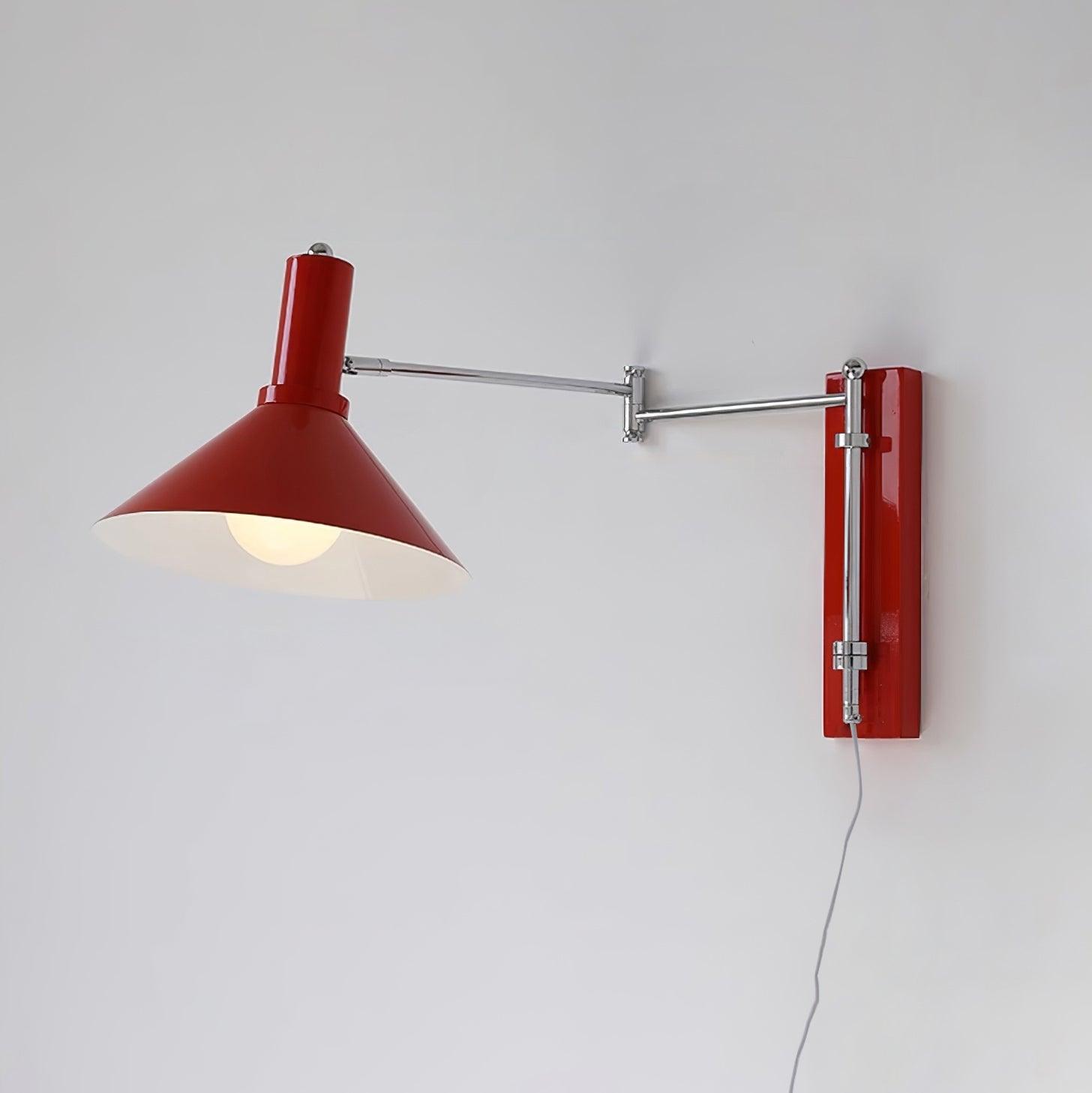 Verstellbare Schwenk-Wandlampe