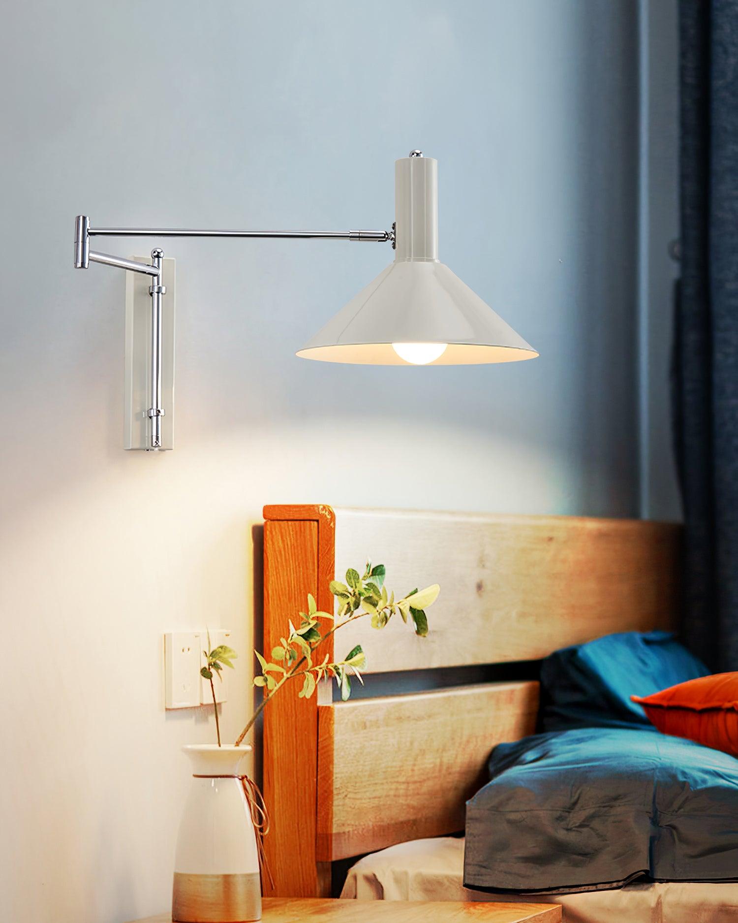 Verstellbare Schwenk-Wandlampe