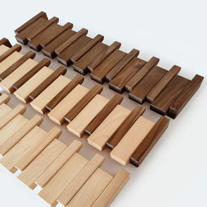 Wandhaken aus Holz für Mäntel und Jacken