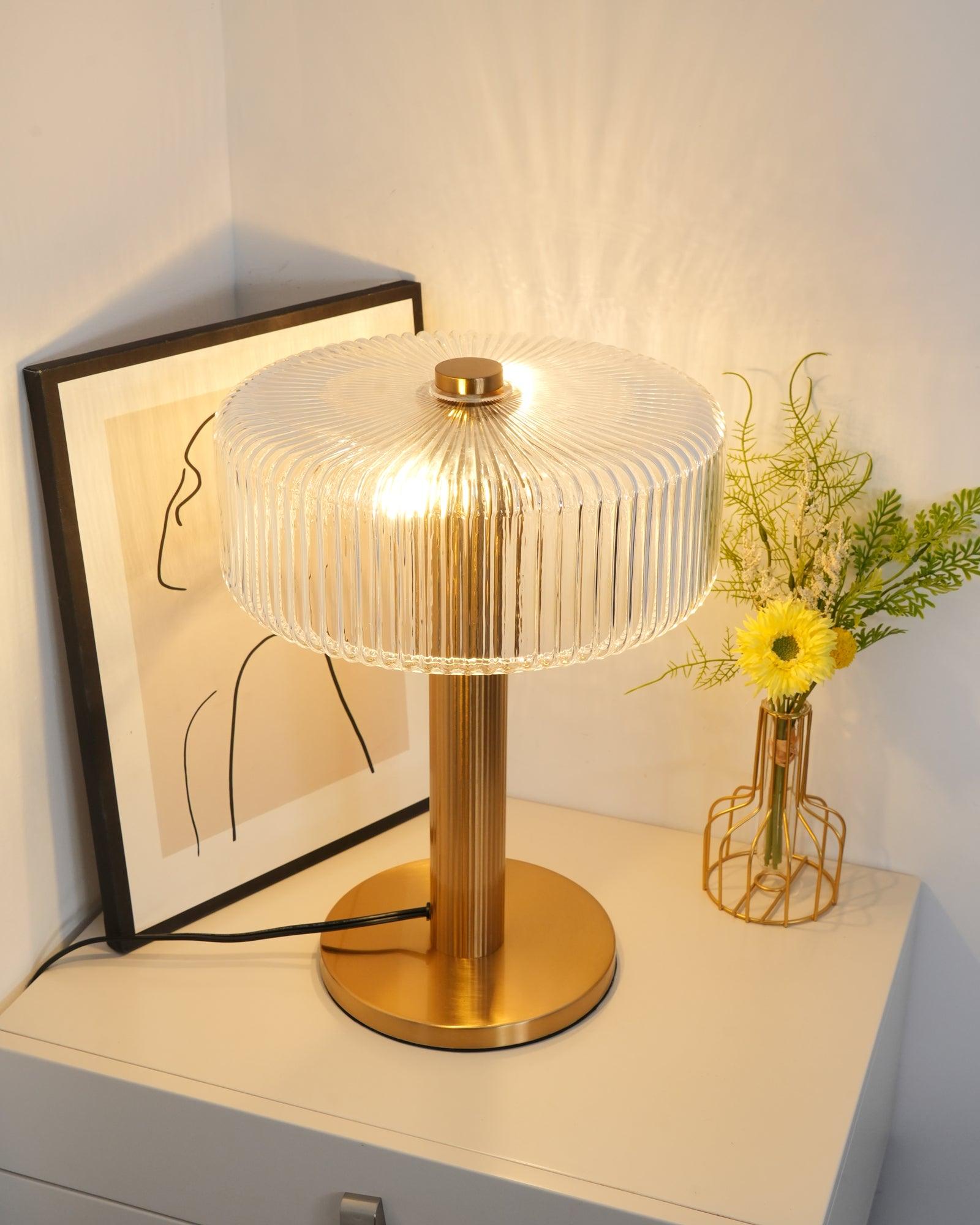 Rippenglas Karussell Tischlampe