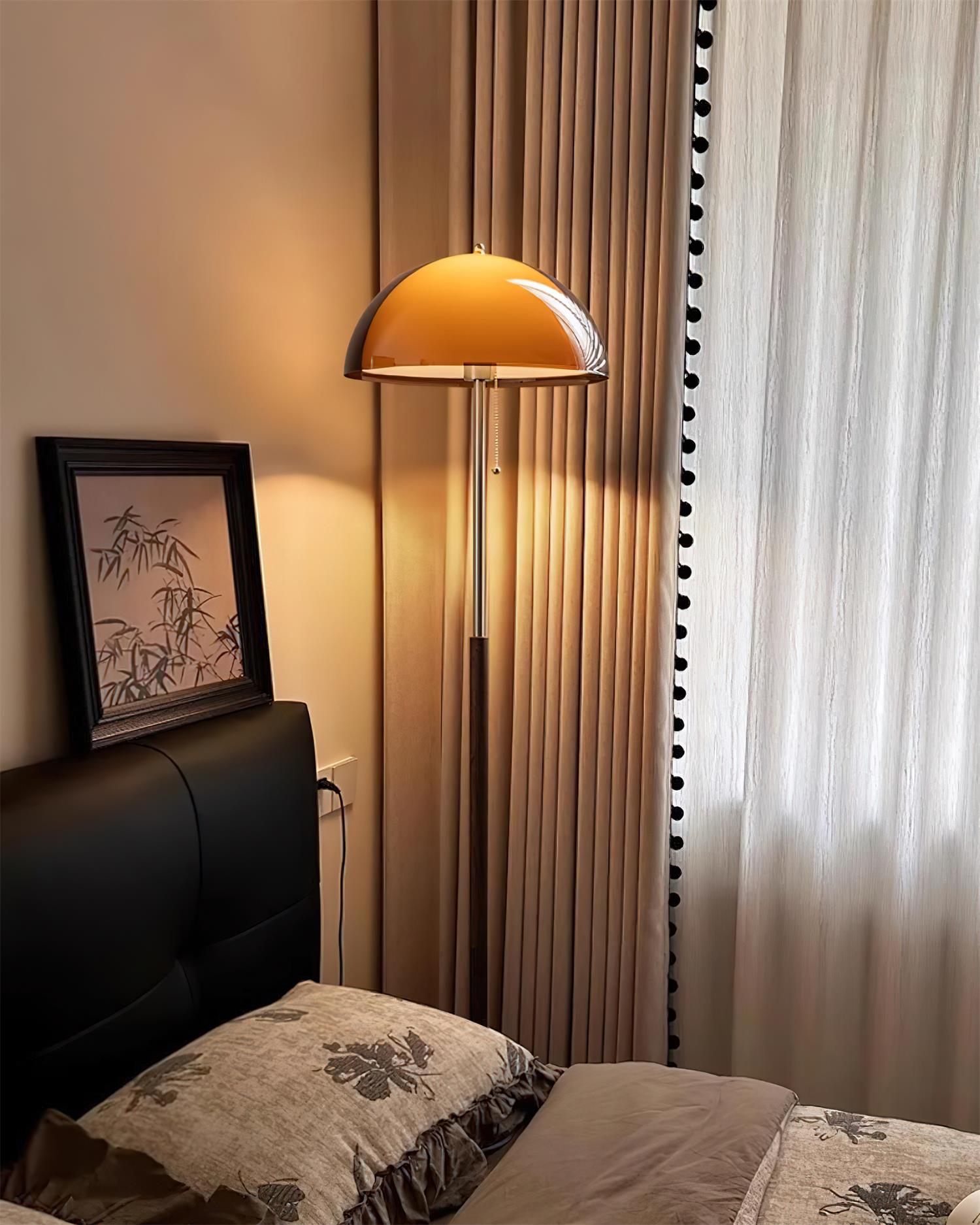 Glas-Schirm-Dom-Stehlampe
