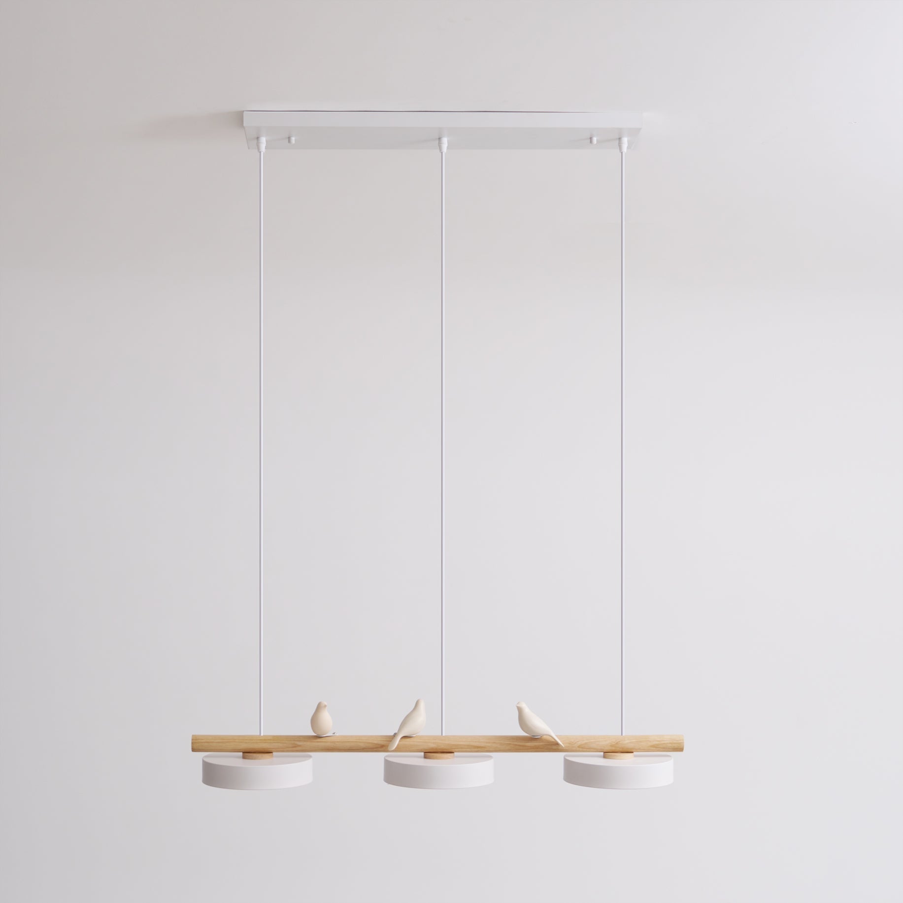 Parallelstrahler Pendelleuchte mit Vogelmotiven