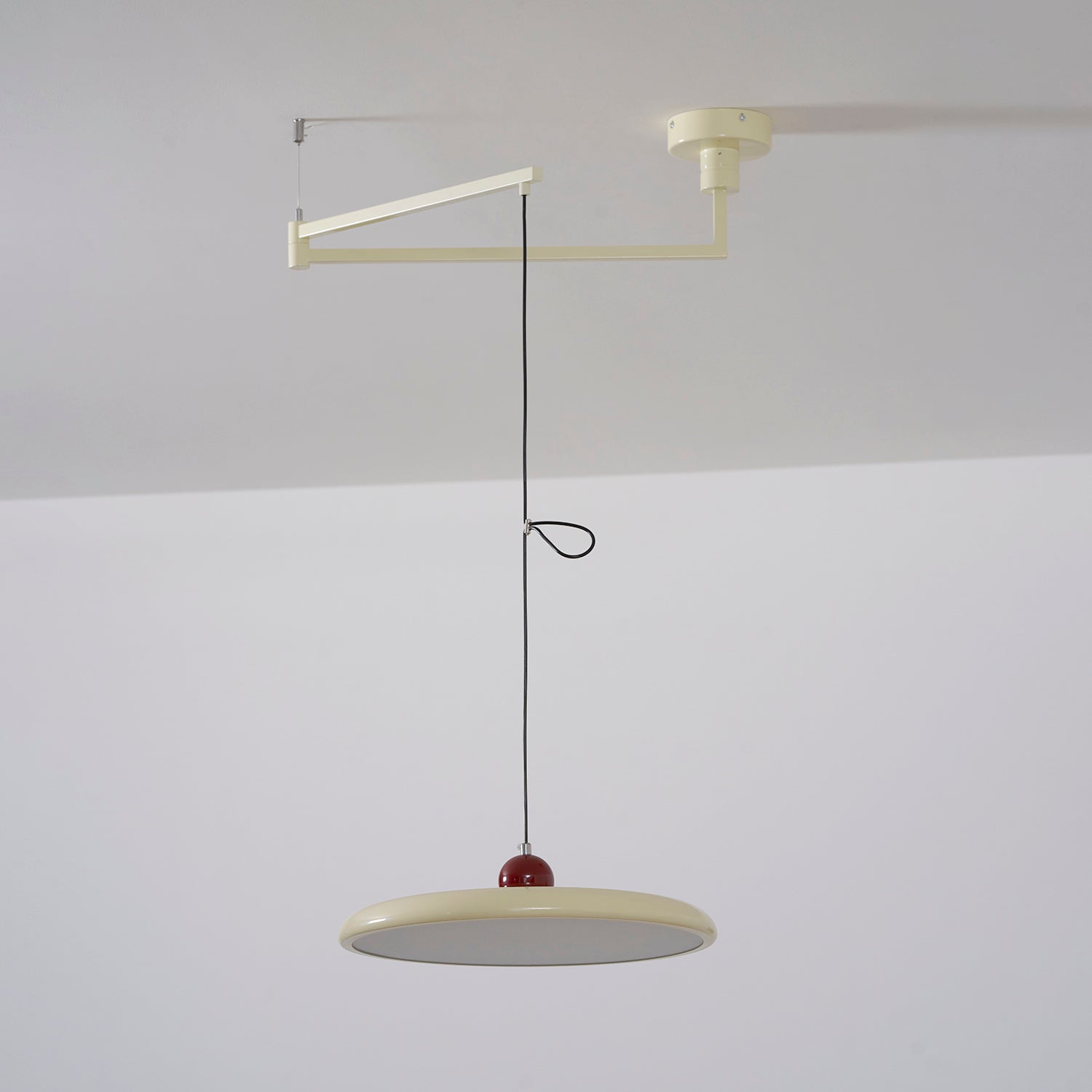 LED-Pendelleuchte zur flächenbündigen Montage