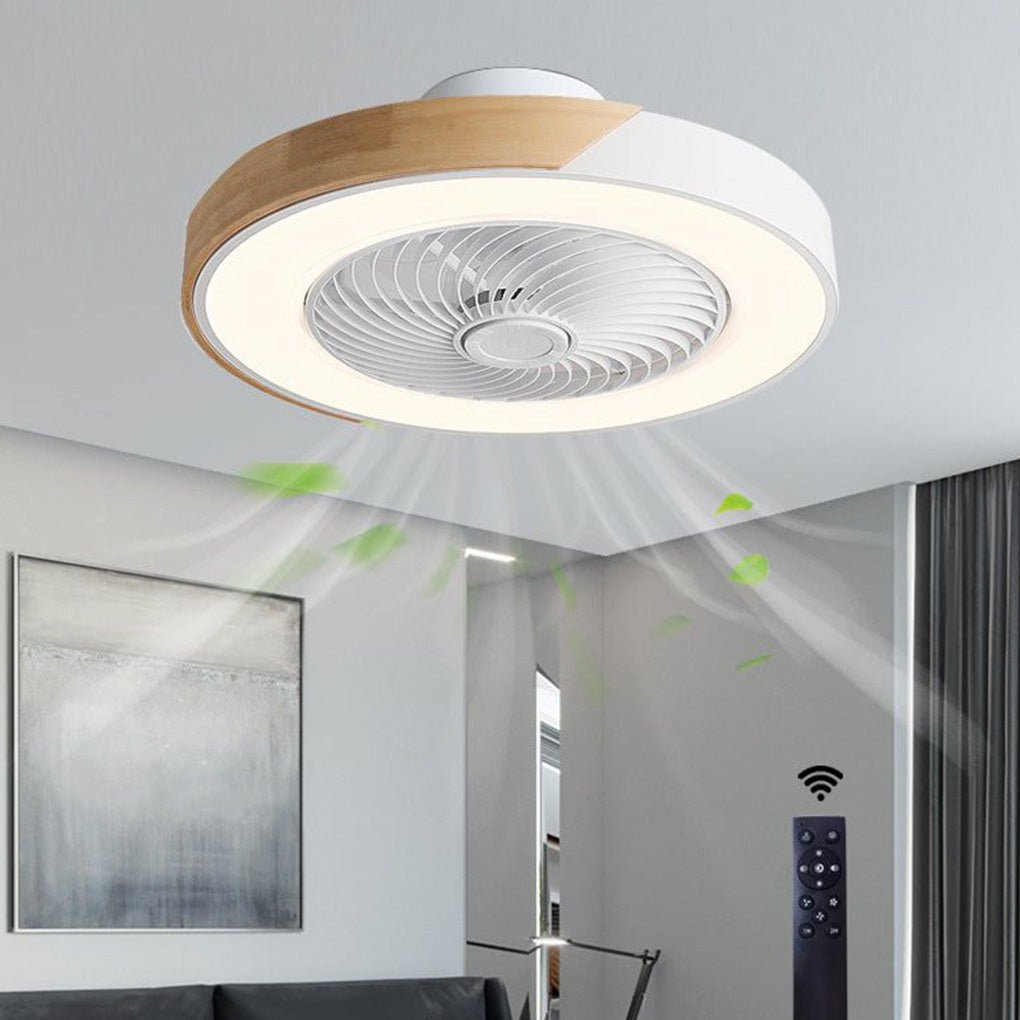 Flacher Deckenventilator mit LED-Beleuchtung