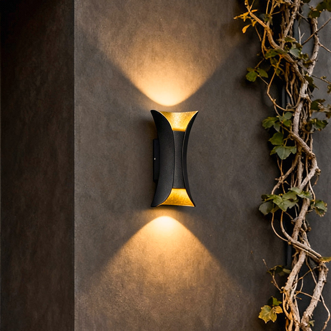 Bogenförmige bidirektionale Wandlampe Außen