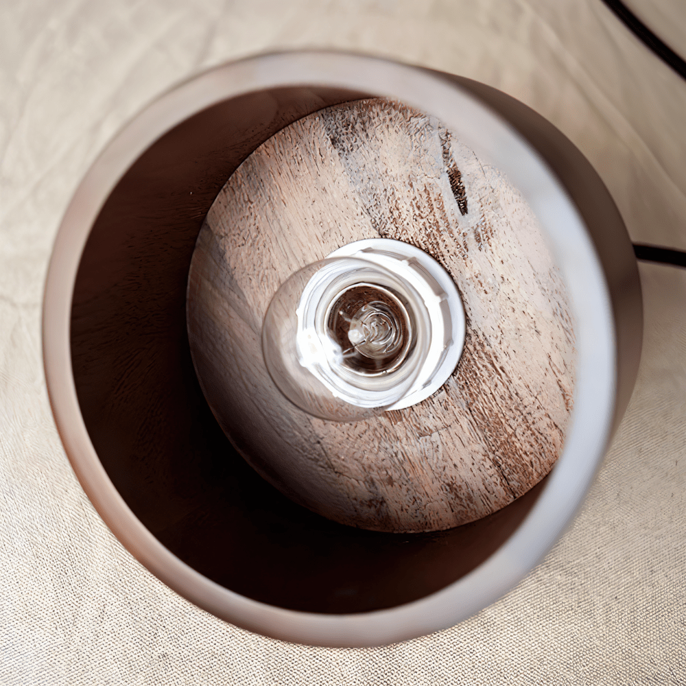 Lineare Pendelleuchten aus Holz